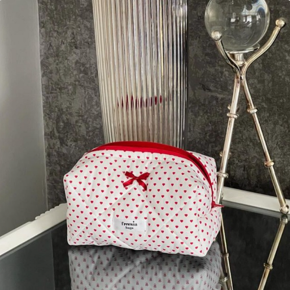 Chic Heart Cosmetic Pouch